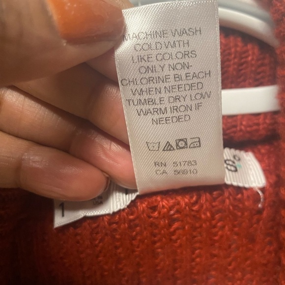 Maurices Sweater Vest, Women's Size Large, Burnt Orange - Picture 4 of 7